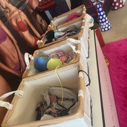 Pink Vs Used Clothes 