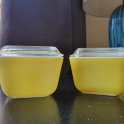 Vintage Pyrex Yellow Refrigerator 501 Dishes With Lids