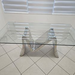 Dinner Table 