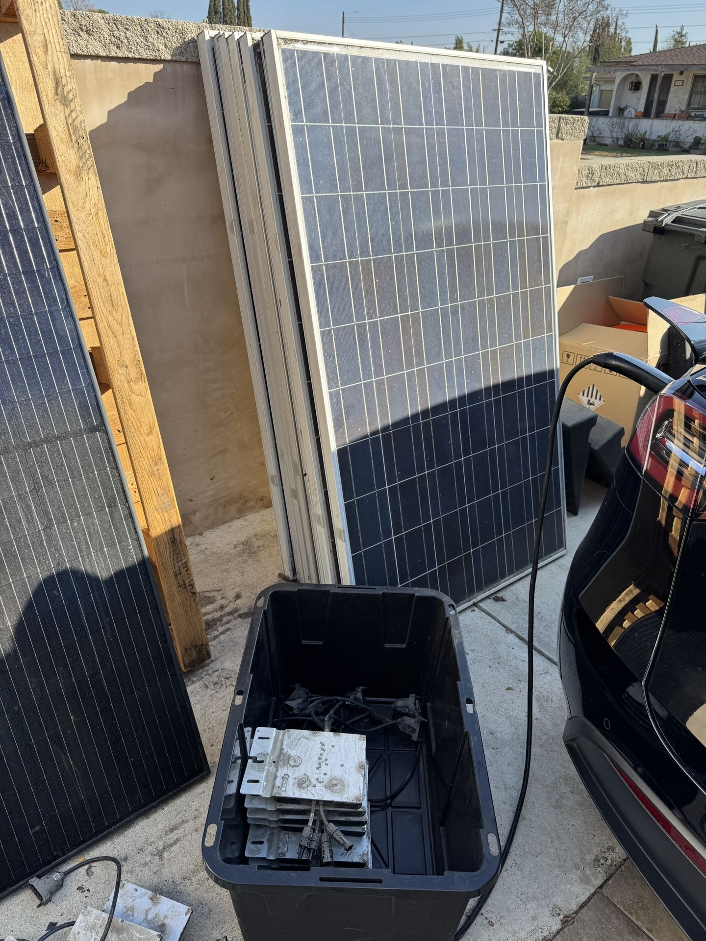 TOTAL SHARP 224 WATT SOLAR PANEL ENPHASE M250 Micro Inverters  SYSTEM Quantity x9 