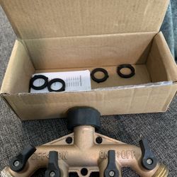 4 way brand new brass hose splitter