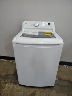 LG 4.3 cu ft Ultra Large Capacity Top Load Washer with 4way Agitator Turbo Drum Technology