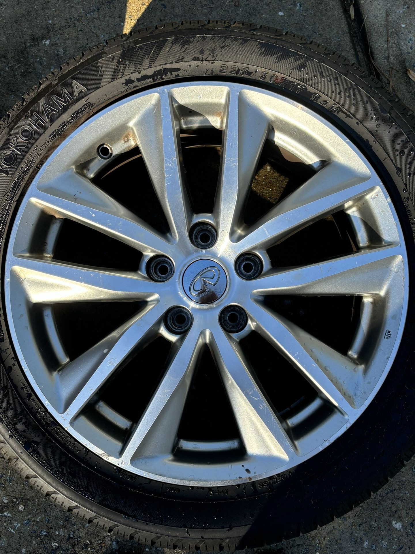 Q50/Q70 Wheels & Tires