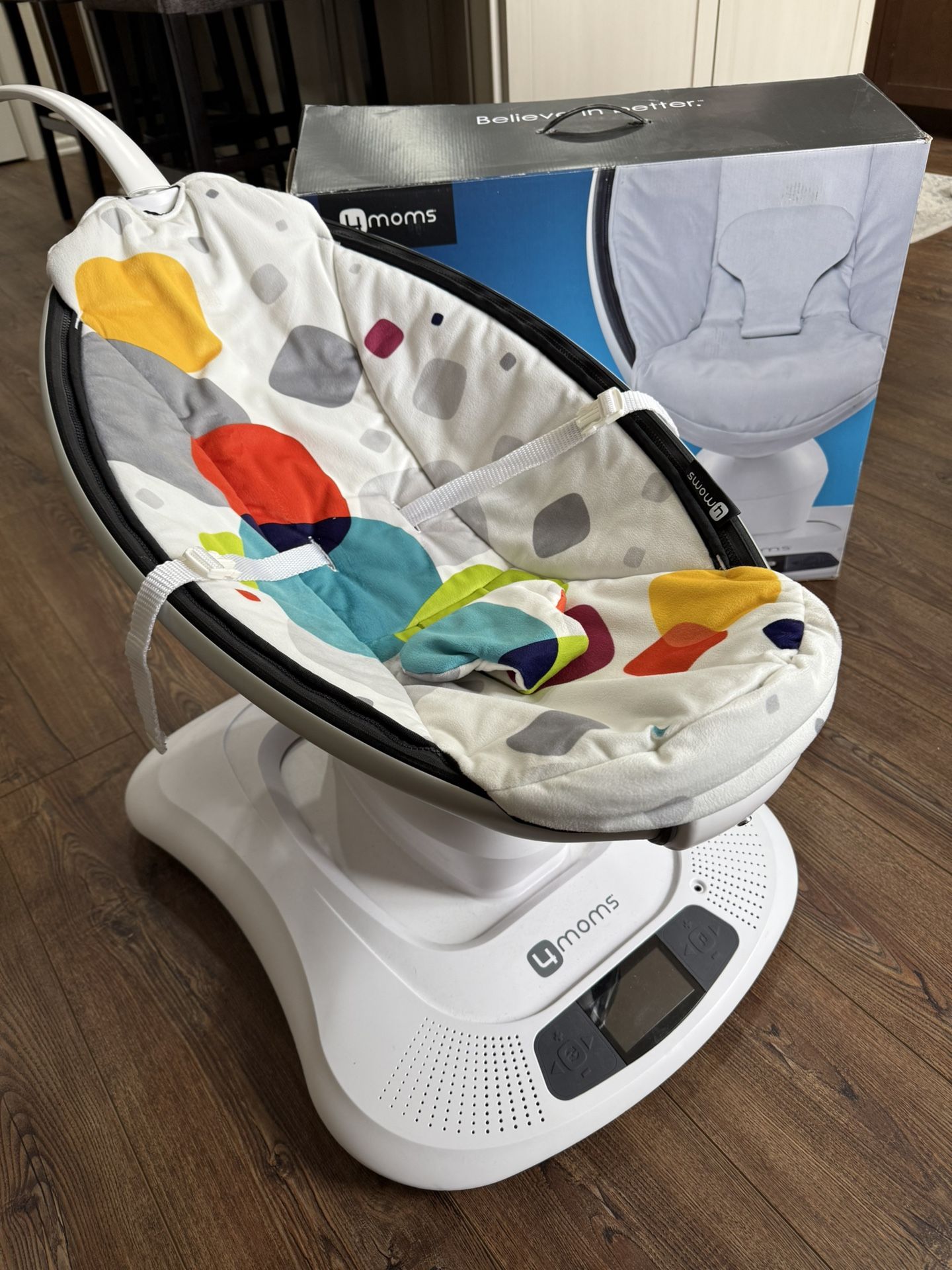 4moms Mamaroo Motion Baby Swing