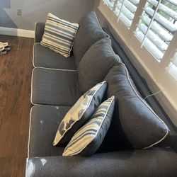 Pull Out Bed Couch