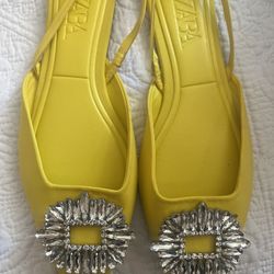 Zara Flats NEW