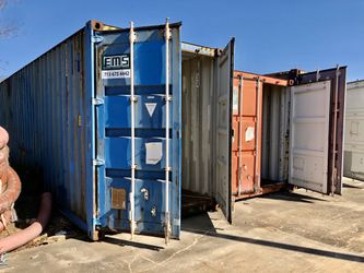 Containers. PRICE REDUCED.