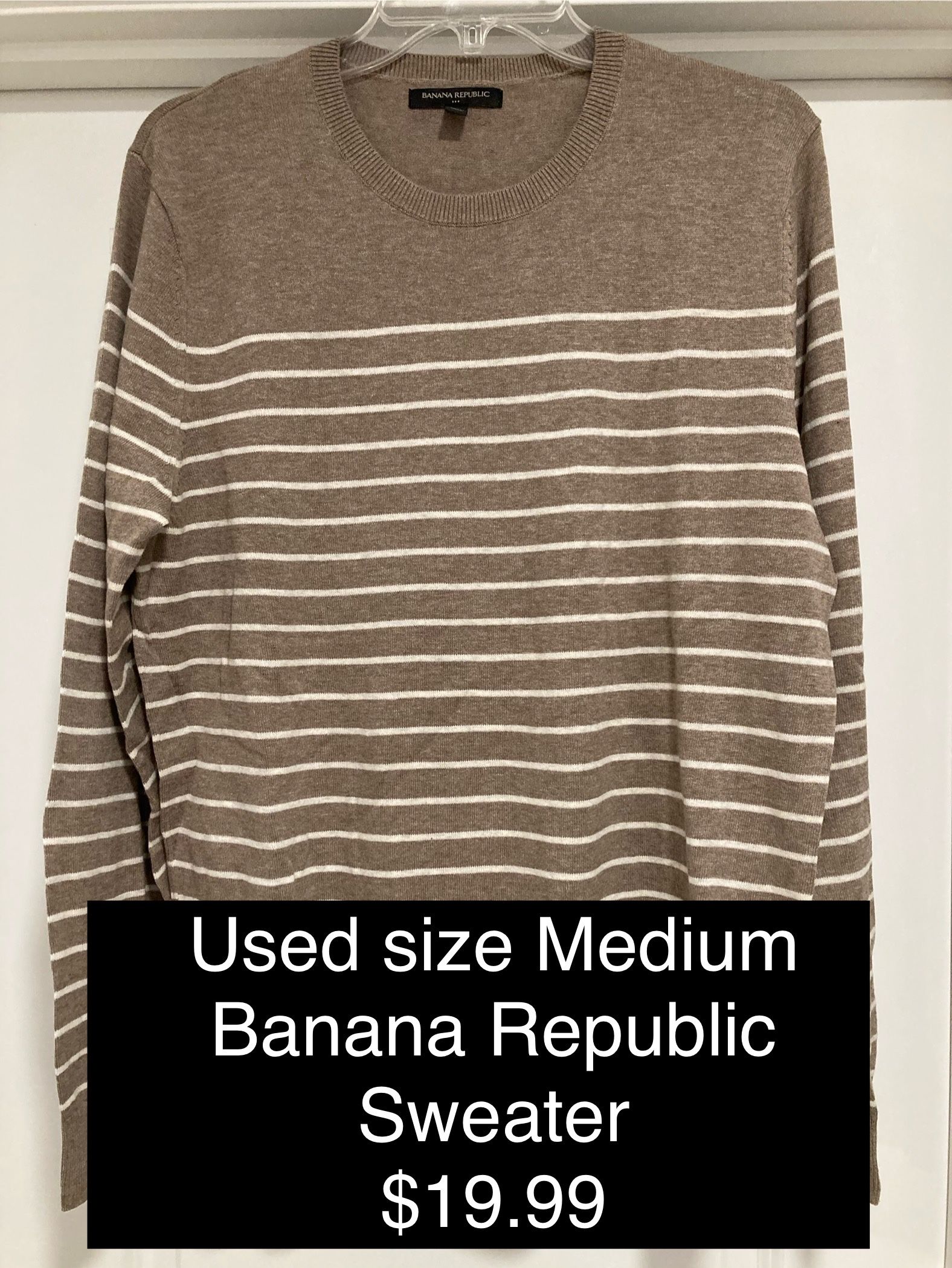 Banana Republic Sweater Size Medium