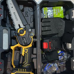 Chain Saw 6” Mini Electric Chain Saw ( Brand New)