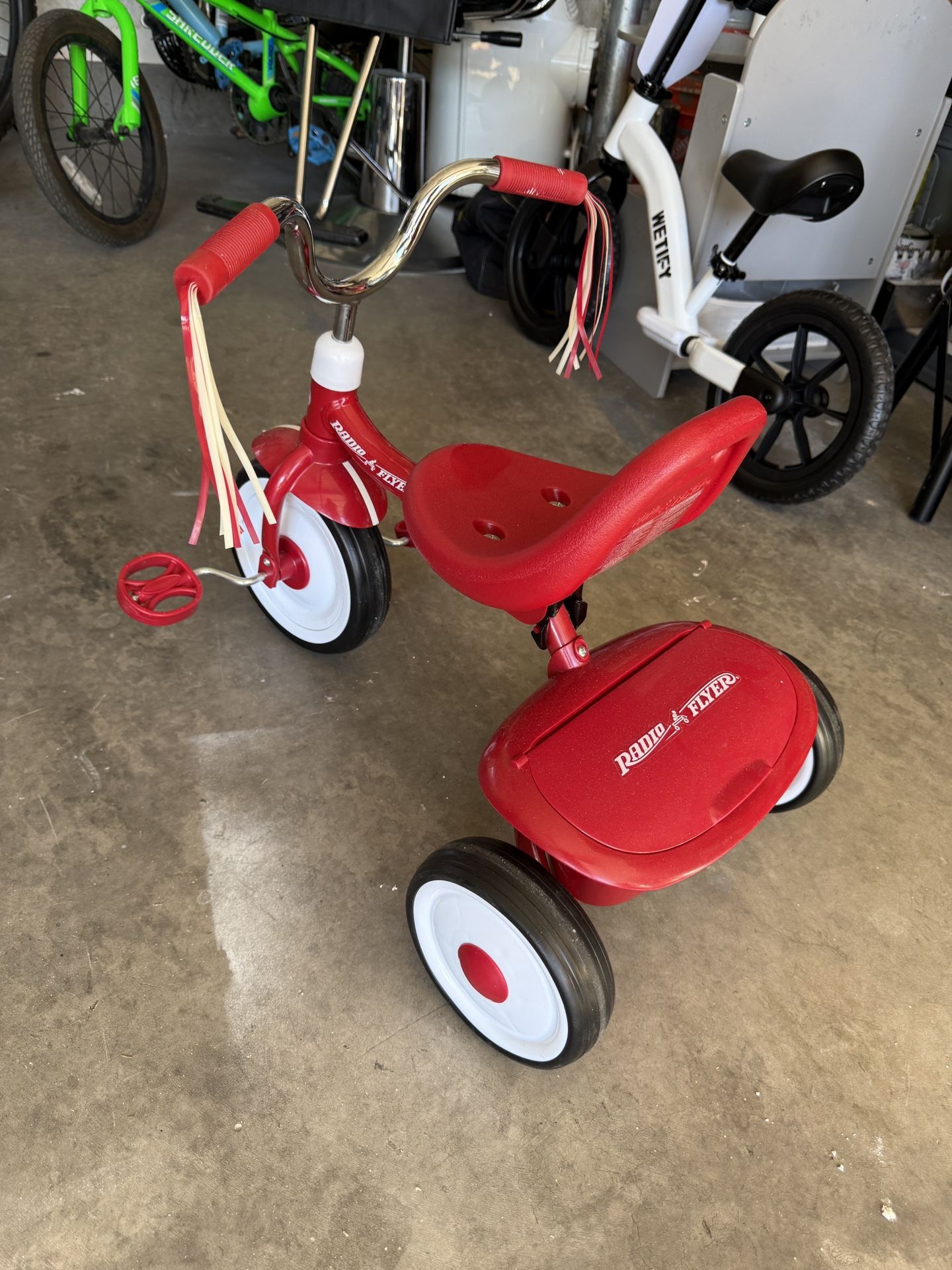 Radio Flyer Tricycle Toddlers
