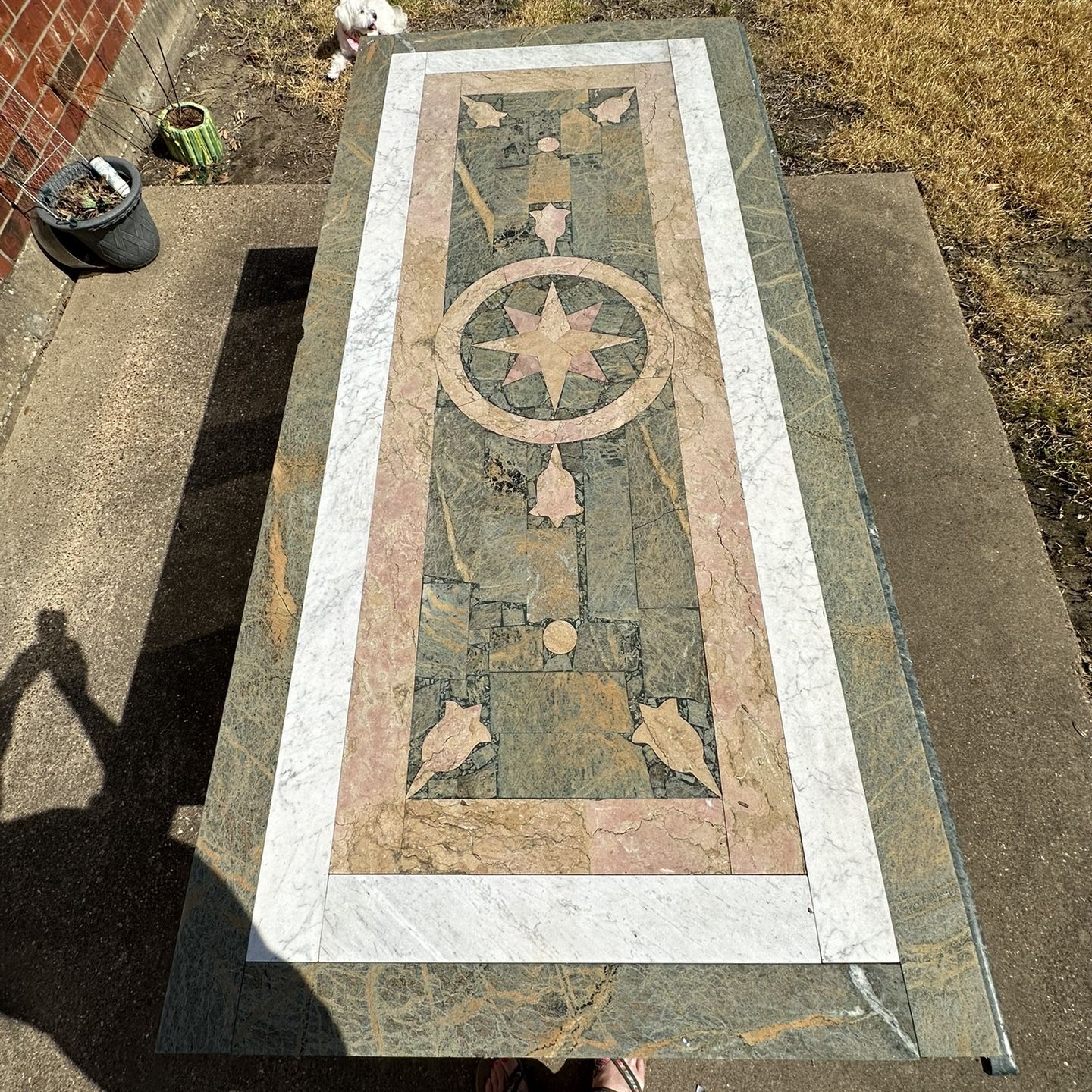 FABULOUS inlaid Marble Table. 