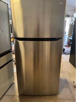 LG REFRIGERATOR