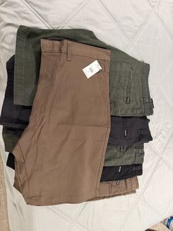 Volcom Men’s Shorts 38’s
