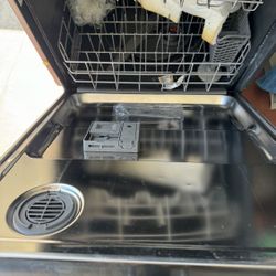 Dishwasher 