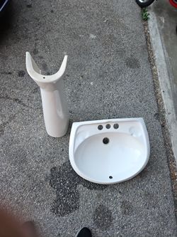 Bathroom sink