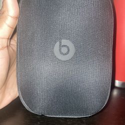 Beats Studio Pro