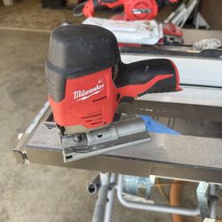 Milwaukee Jig Saw