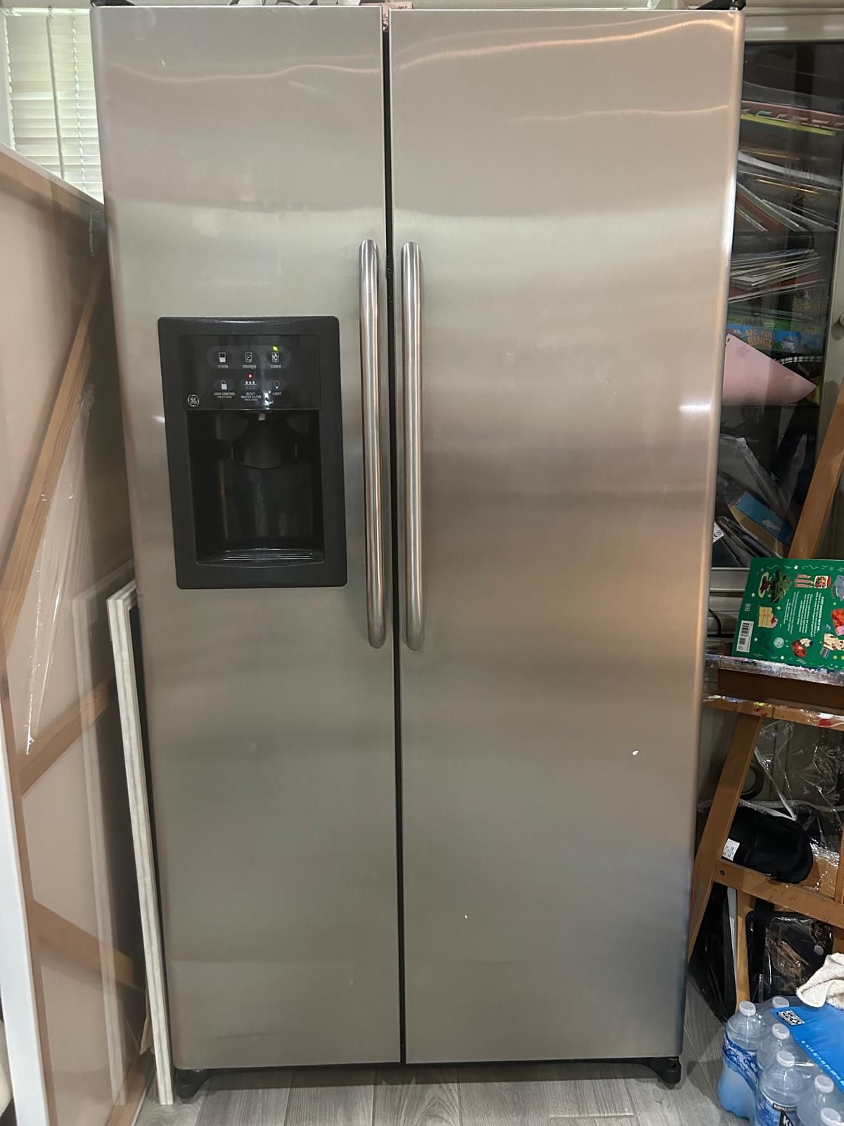 Refrigerator