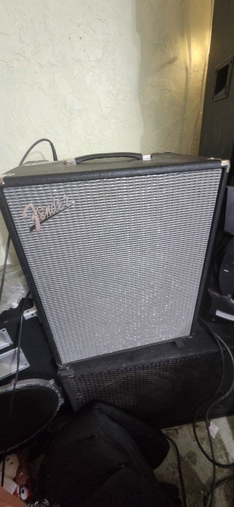 Fender Rumble 500 Watt 2x10