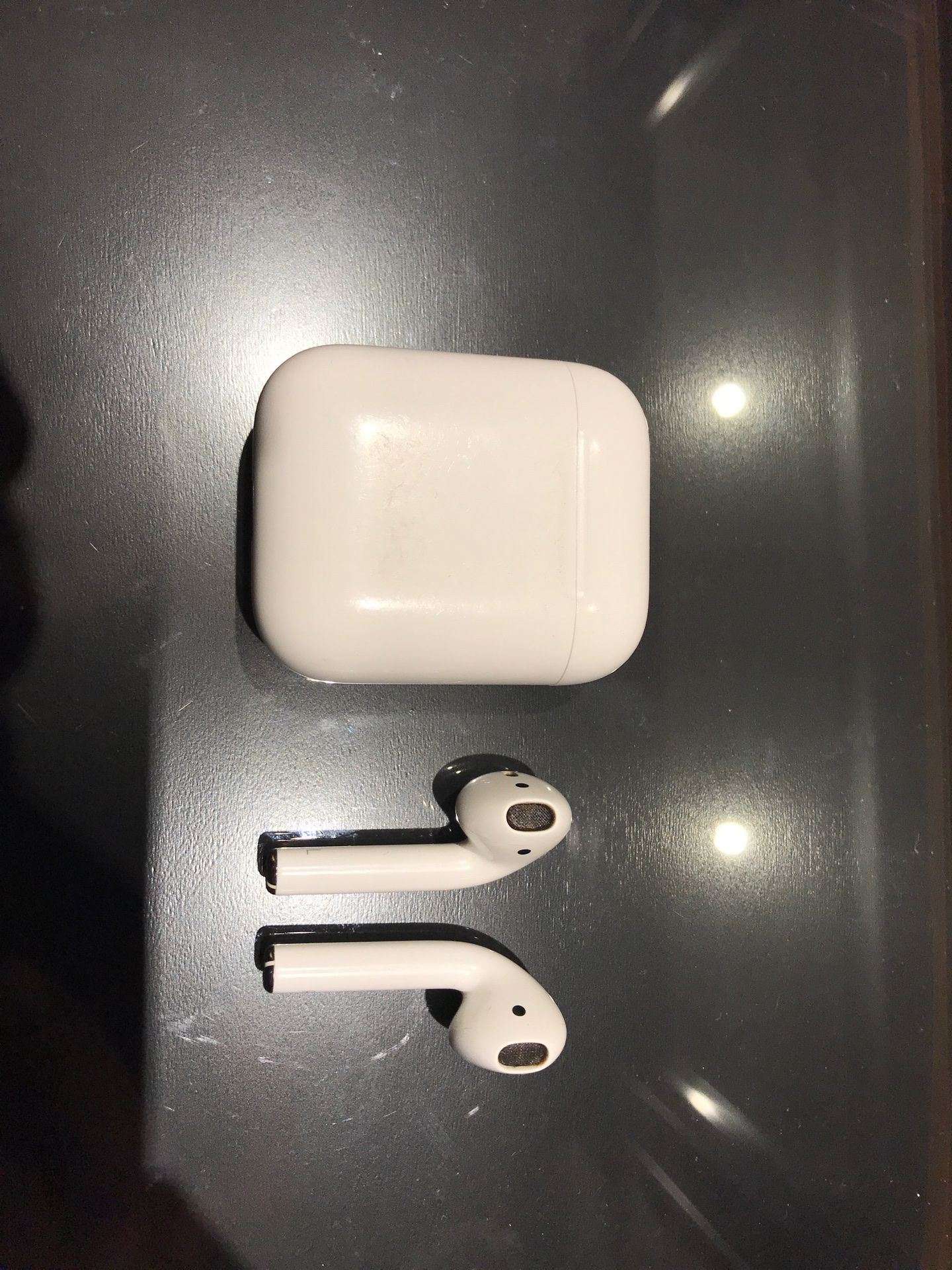 AirPods 1 generation