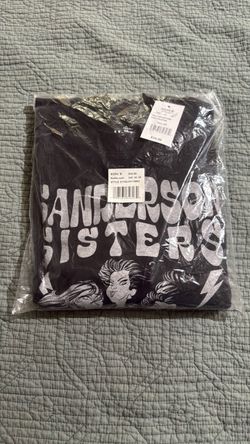 Sanderson Sisters Graphic Sweatshirt XS