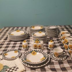 Dishes Sunny Sunflowers