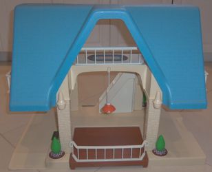 Vintage Little Tikes Large Blue Roof Doll House 90's