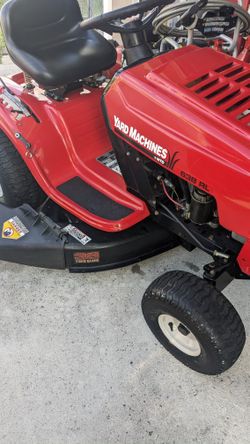 Yard Machine 638 RL color Red. for Sale in Port St. Lucie FL OfferUp