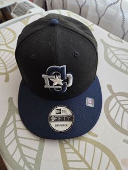 BRAND NEW DALLAS COWBOYS