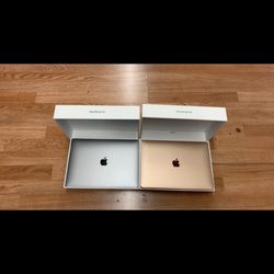 13 inch MacBook Air 2020 256GB SSD  $899.99 Cash Flat 