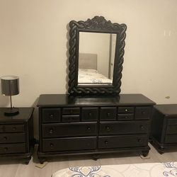 Solid Wood bedroom Set