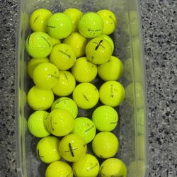 30 TAYLORMADE GOLF BALLS All YELLOW Distance+ TP5 TP5x Tour Response