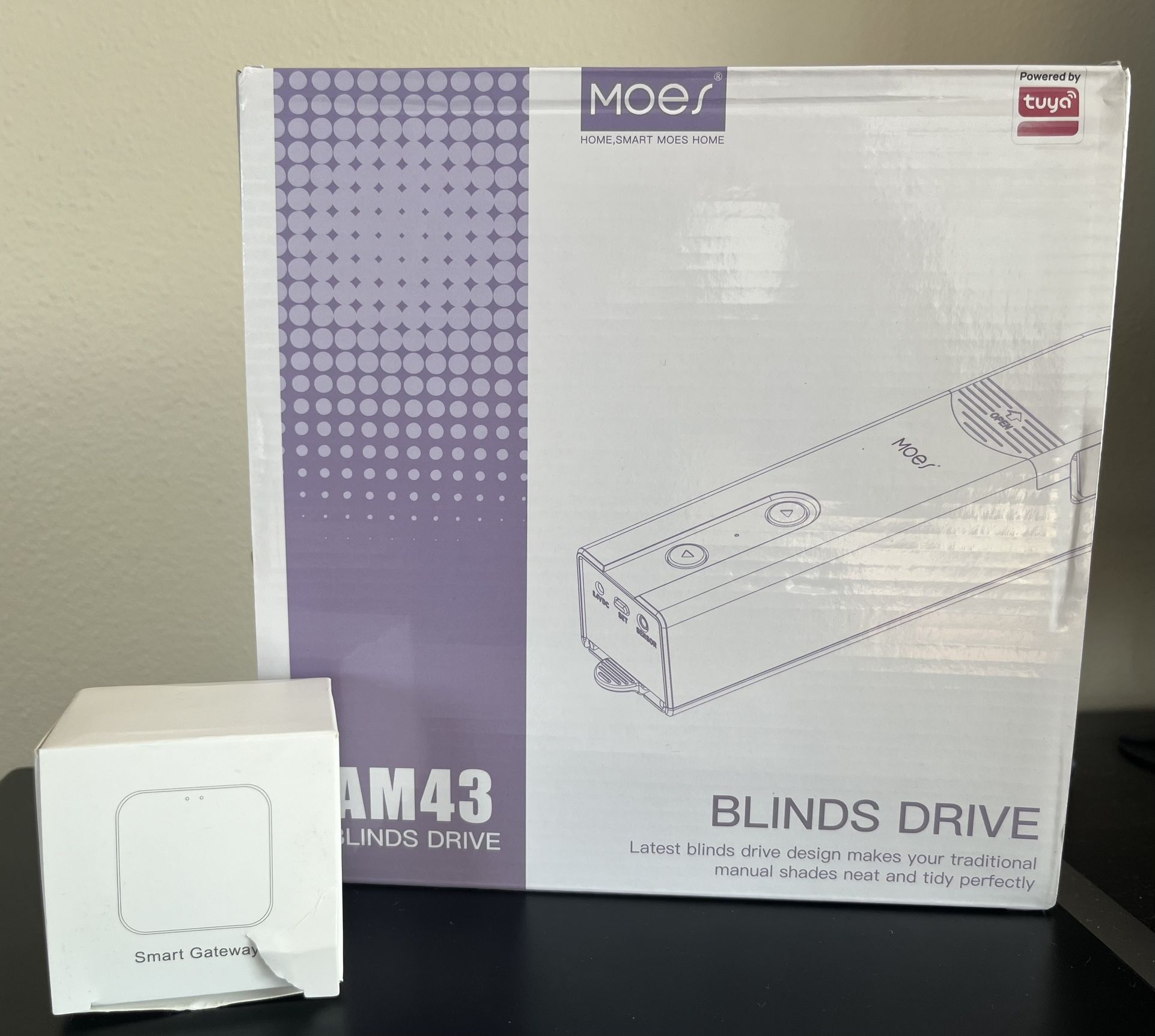 Motorized Blinds Set: Motor + Gateway. Tuya/Moes/ZigBee