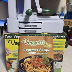 Veggetti Pro Table-Top Spiral Vegetable Cutter, As see on TV, Quick and easy 