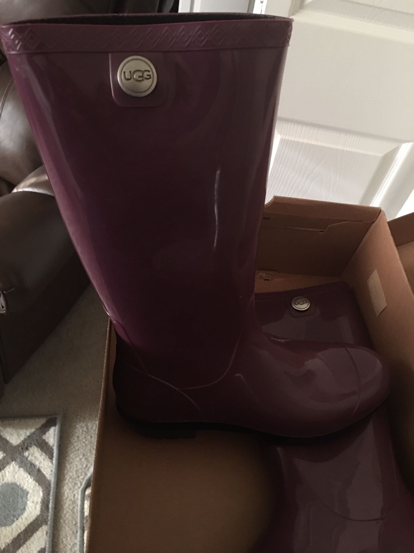 New Authentic Ugg rain boots