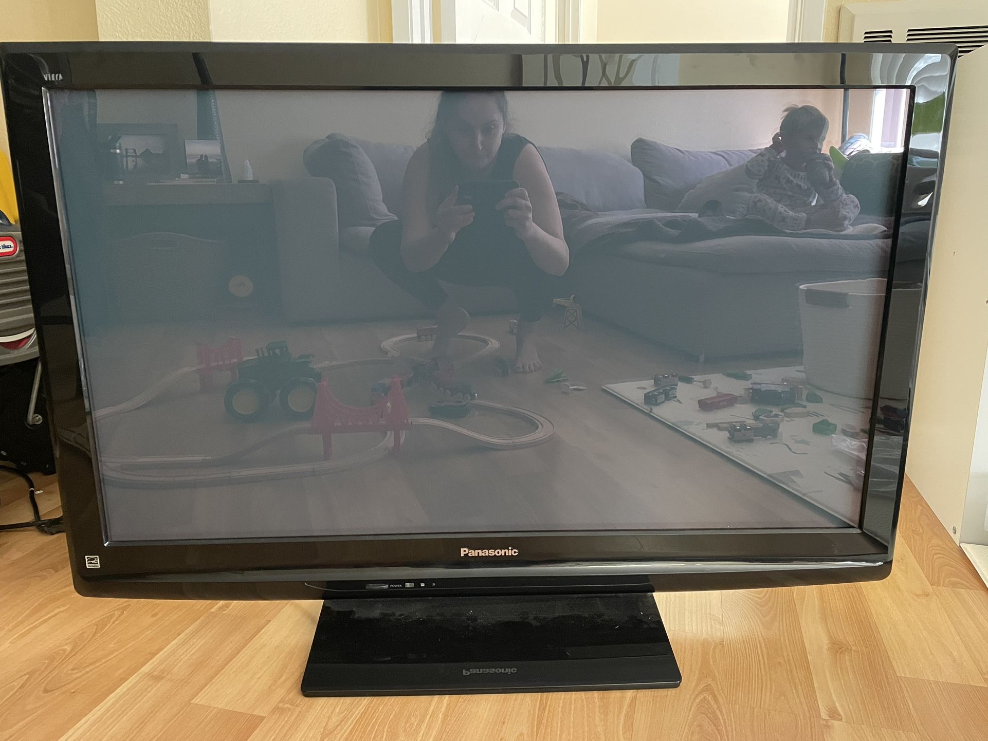 Panasonic 43in Flatscreen TV