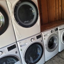 New Open Box LG Front Load Washer And Stackable Electric Dryer 220volt Set 
