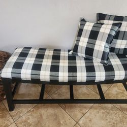 Bench & Pillows