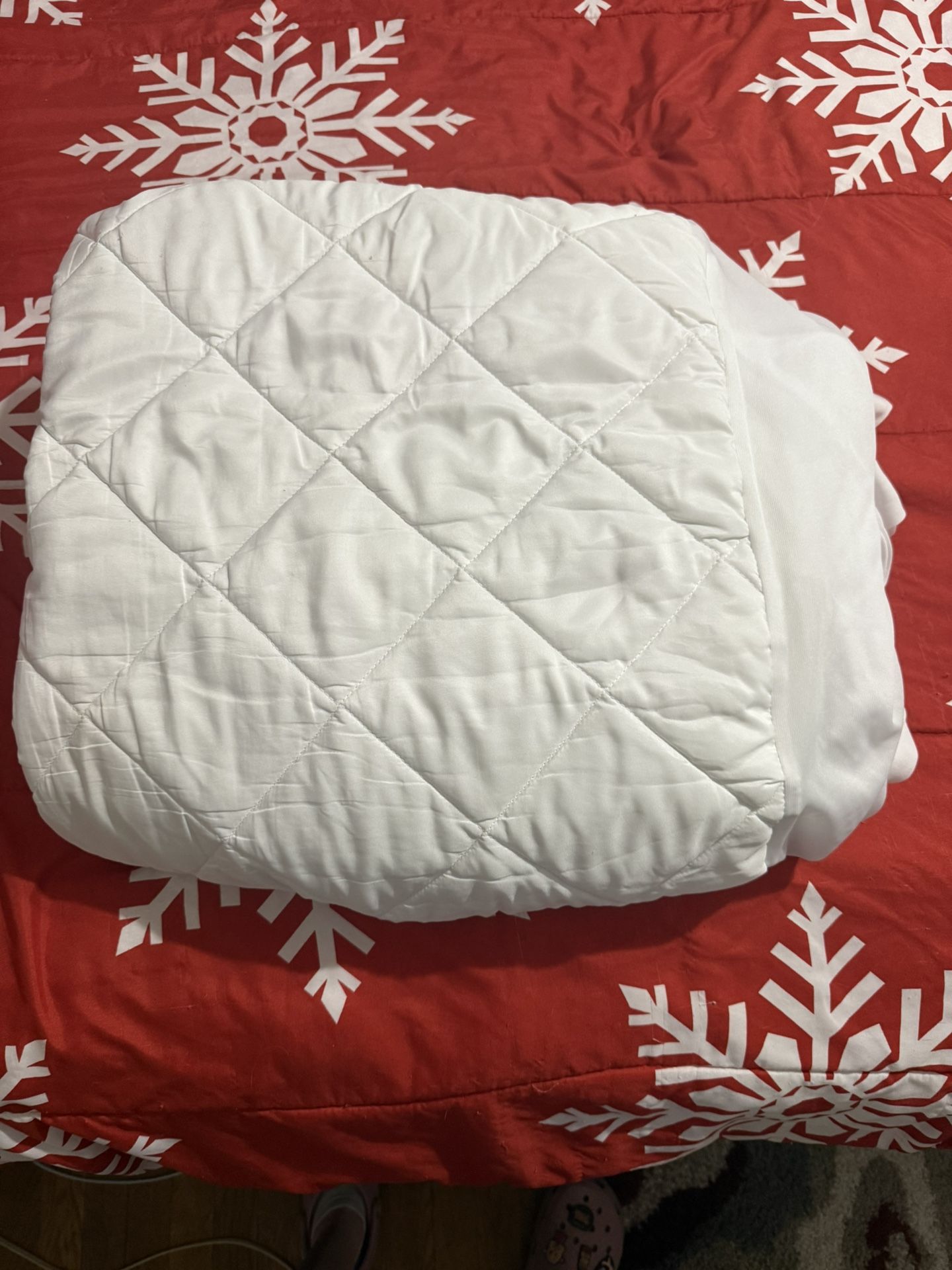 Seally mattress pad