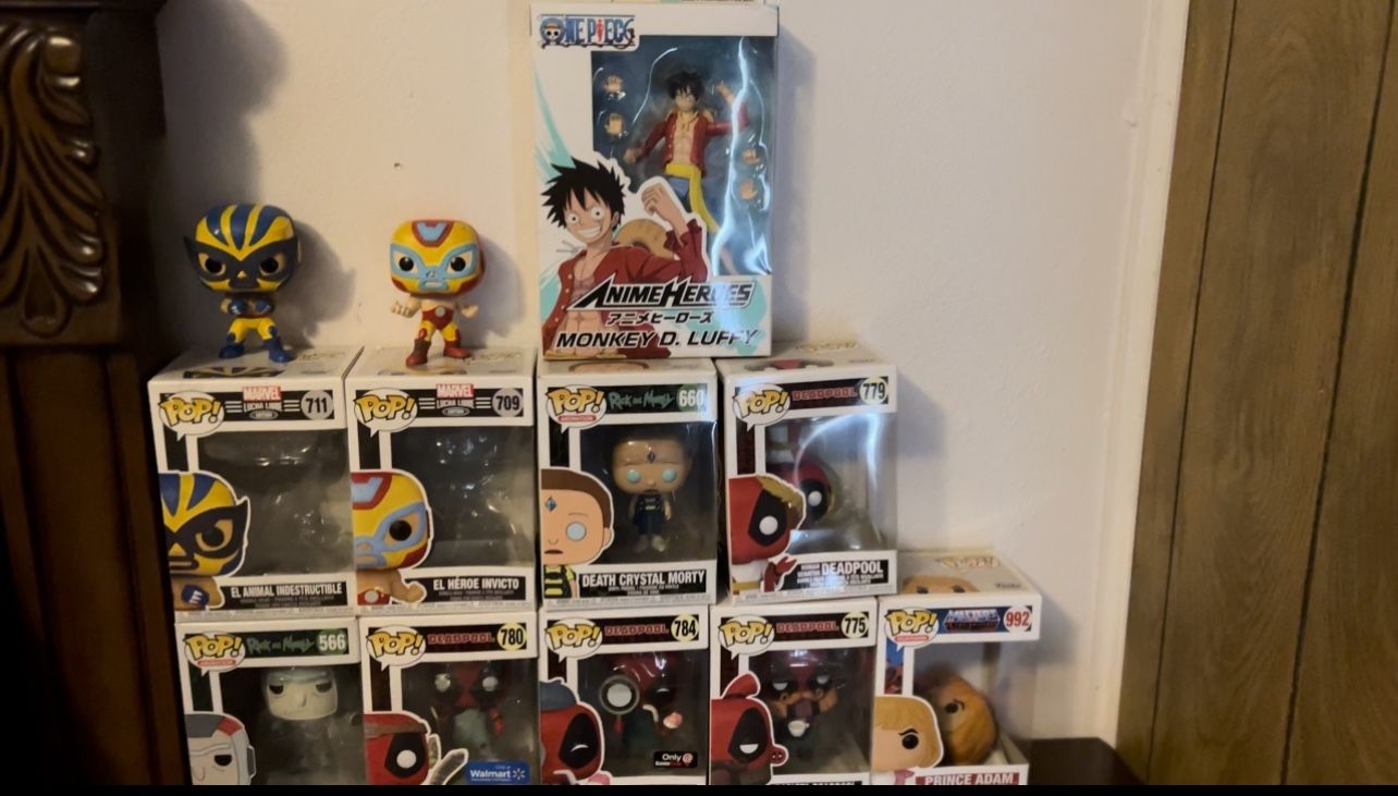 Funko Pops And Luffy Action Figure 