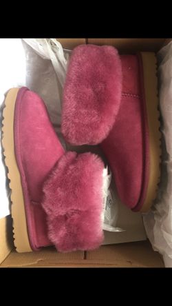 UGG