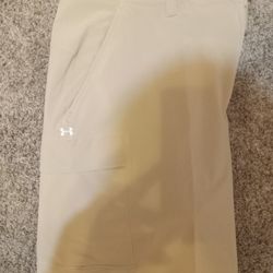 Under Armour Mantra Cargo Shorts Mens Size 38 Tan khaki New