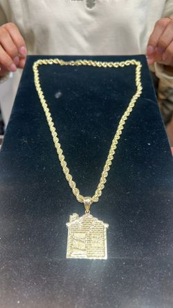 Trap House Chain