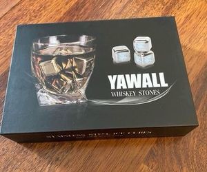 New Stainless Steel Metal Whiskey Stones - 8 Pc - 6.3 x 4.33 x 1.34 inches