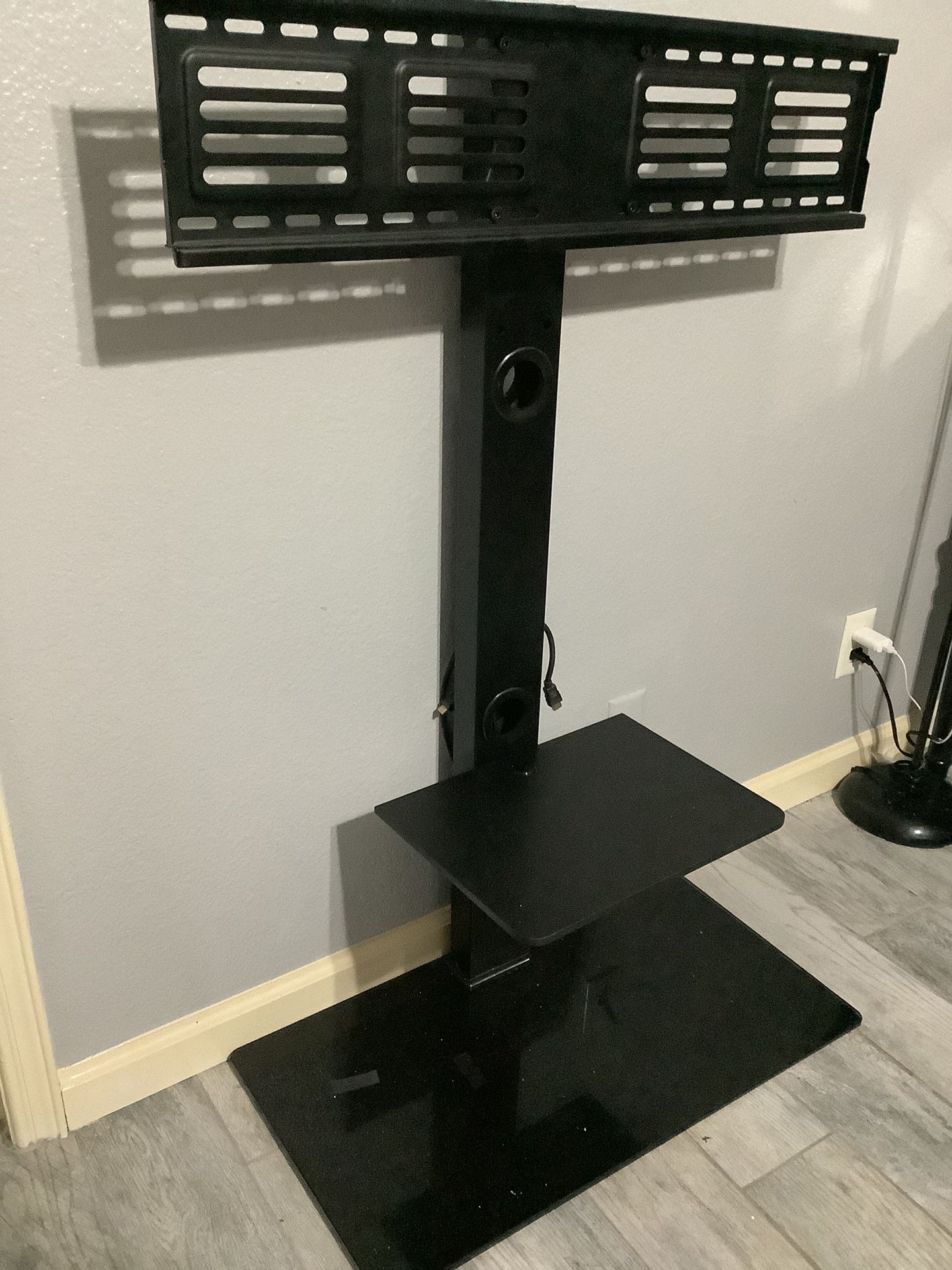 GREAT TV STAND 50” TO 80” WITH MANUAL