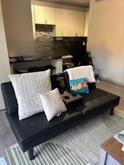 Sofabed with Cupholder & USB