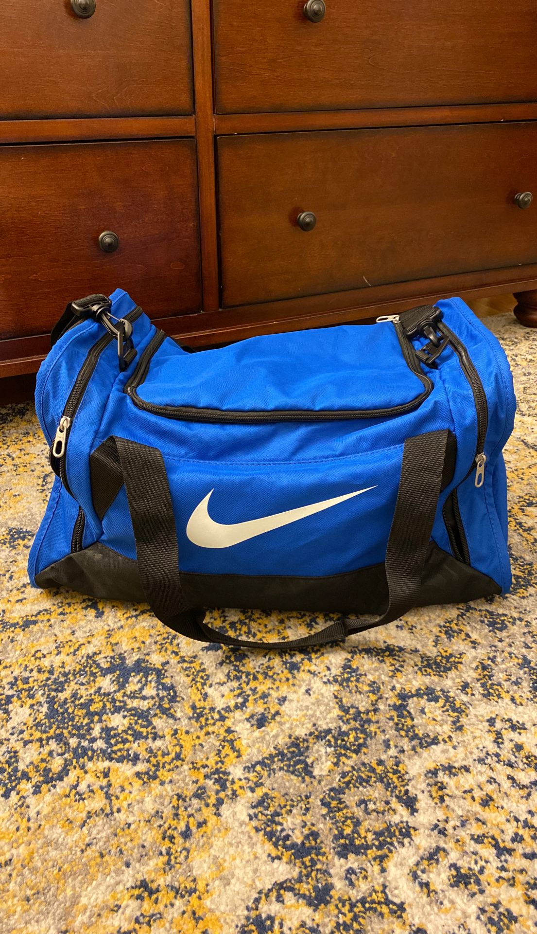 Nike duffle bag