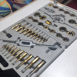 Tap And Die Set