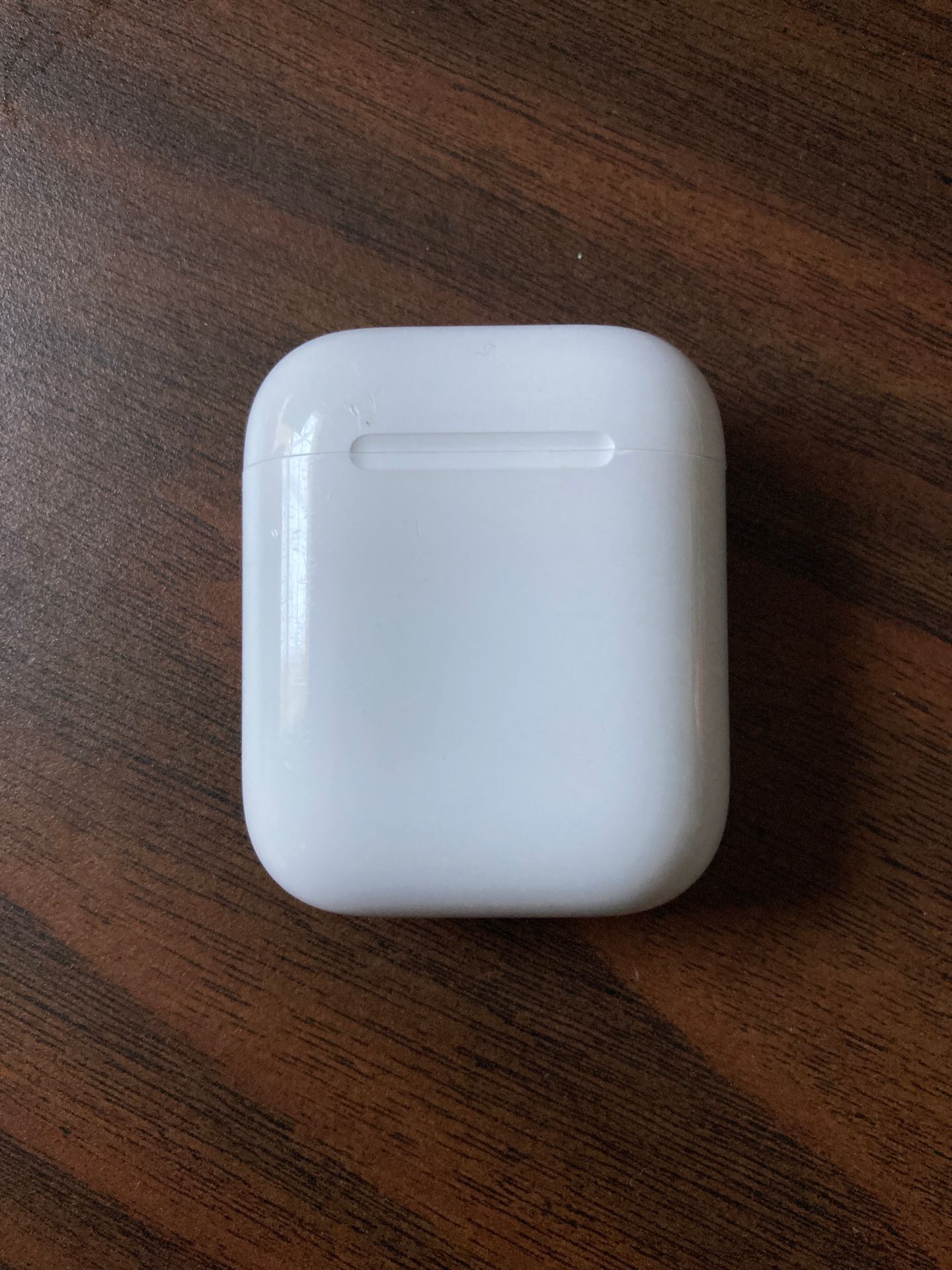 Apple AirPods Charging Case Only