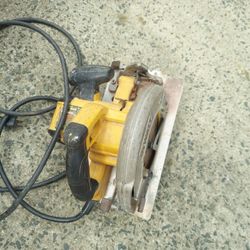 Circular Saw 7"1 /4 Extension Cord